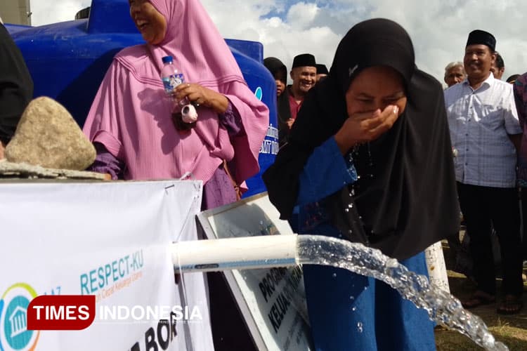 Sumur Bor LAZ MKU di Desa Adisana Jadi Sumber Air Bersih Pascabanjir Bandang